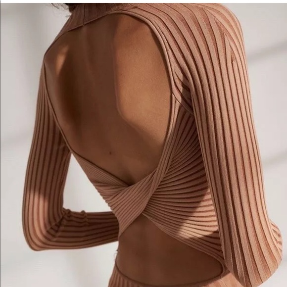 DION LEE “TWIST BACK” MOCK NECK TOP AUS/10 US/4-6 - Picture 13 of 15